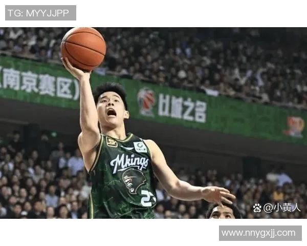 南京篮球队选拔赛背后的拼搏故事与成长历程揭秘