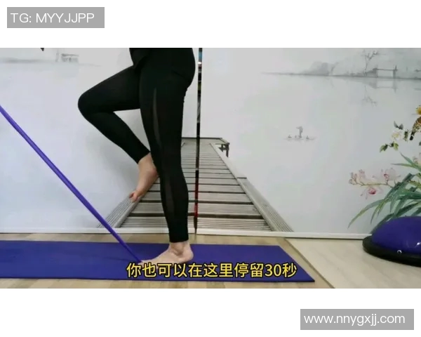 足球明星如何通过科学训练提升腿部力量助力比赛表现